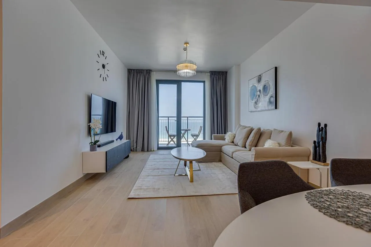 Lovely Sea View Apt La Cote 1 La Mer 1Min To Beach Dubai Apartment